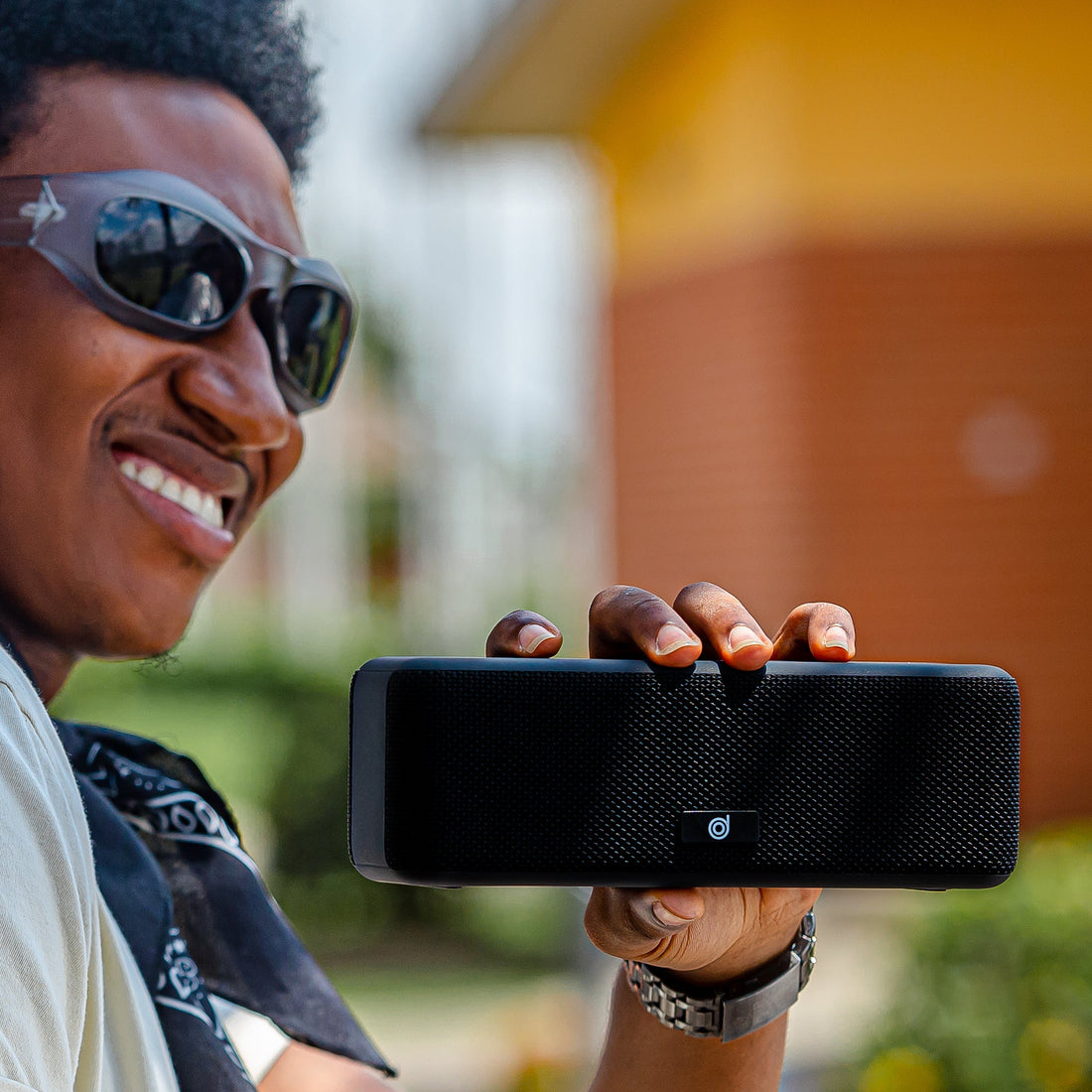 Introducing Boom Series Wireless Device, Fast Chargers and Premium USB Cables into the Market.